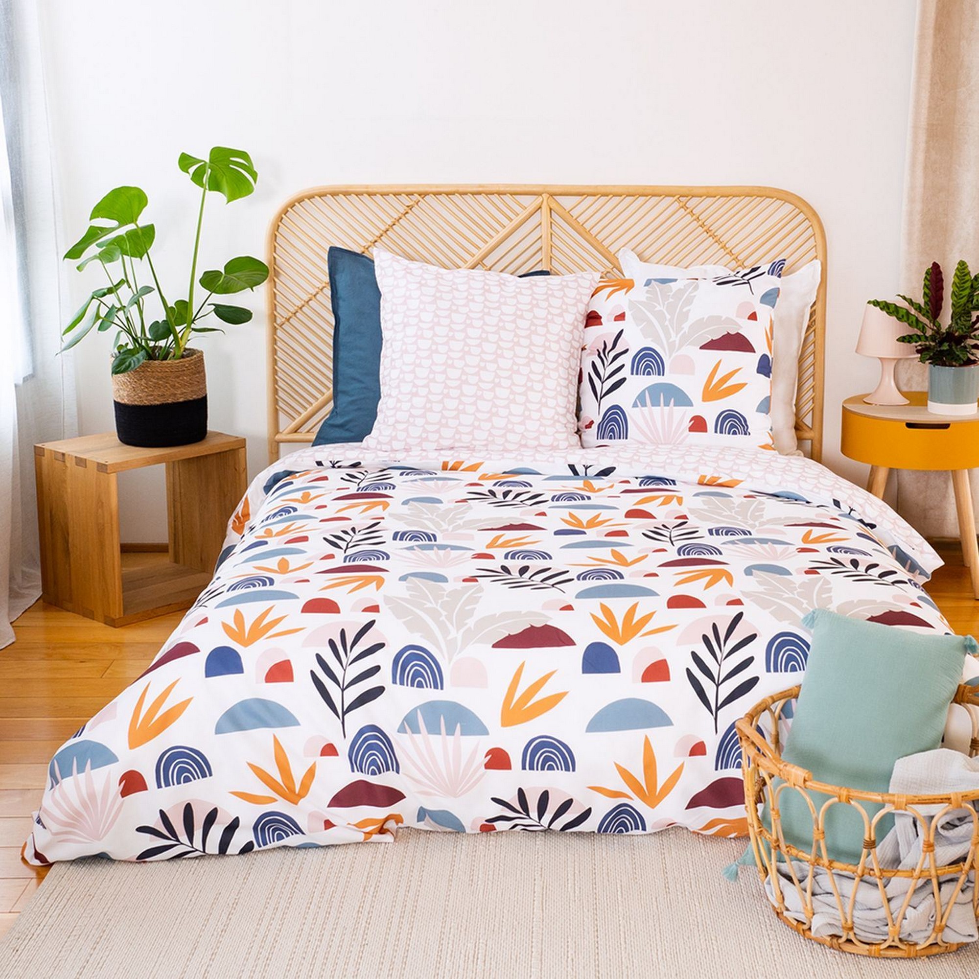 Housse De Couette + 2 Taies Microfibre Le Linge De Jules - 240x260 Cm - Modèle Biarritz - Infroissable, Lavable 40°C