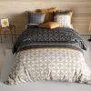 Housse de couette 200x200 cm + 2 taies d'oreiller 63x63 cm Coton 57 fils Ota